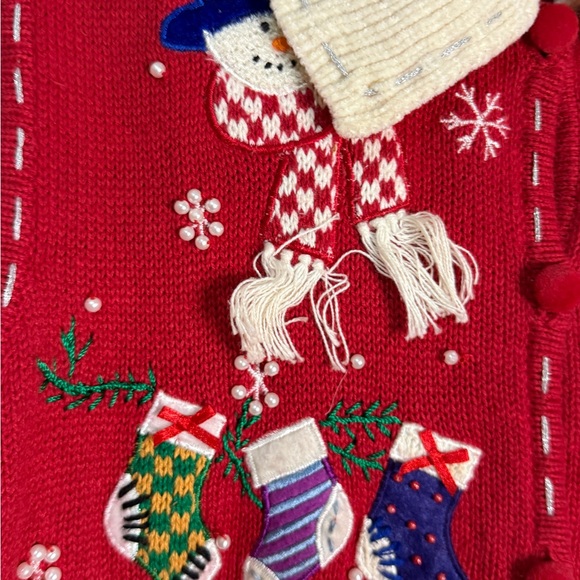 Designers Originals Red and Cream Embroidered Holiday Sweater Vest, Petite XL - Picture 4 of 10